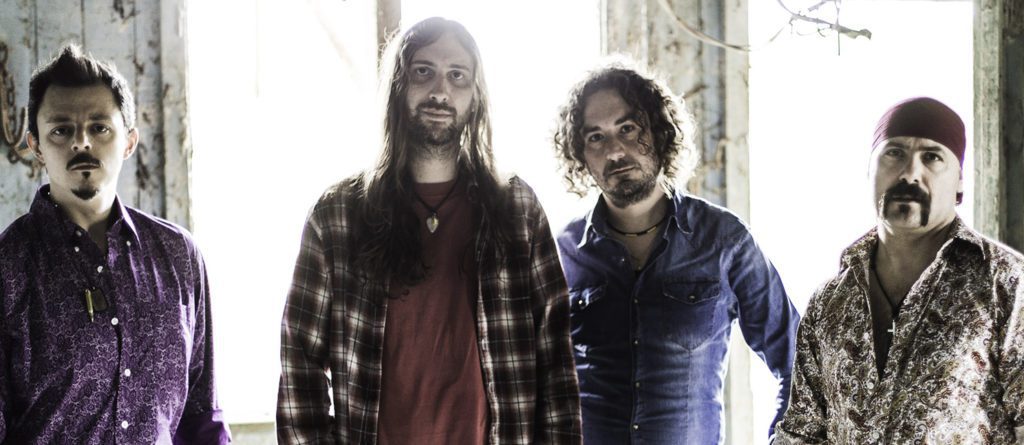 Smokey Fingers - Promise Land