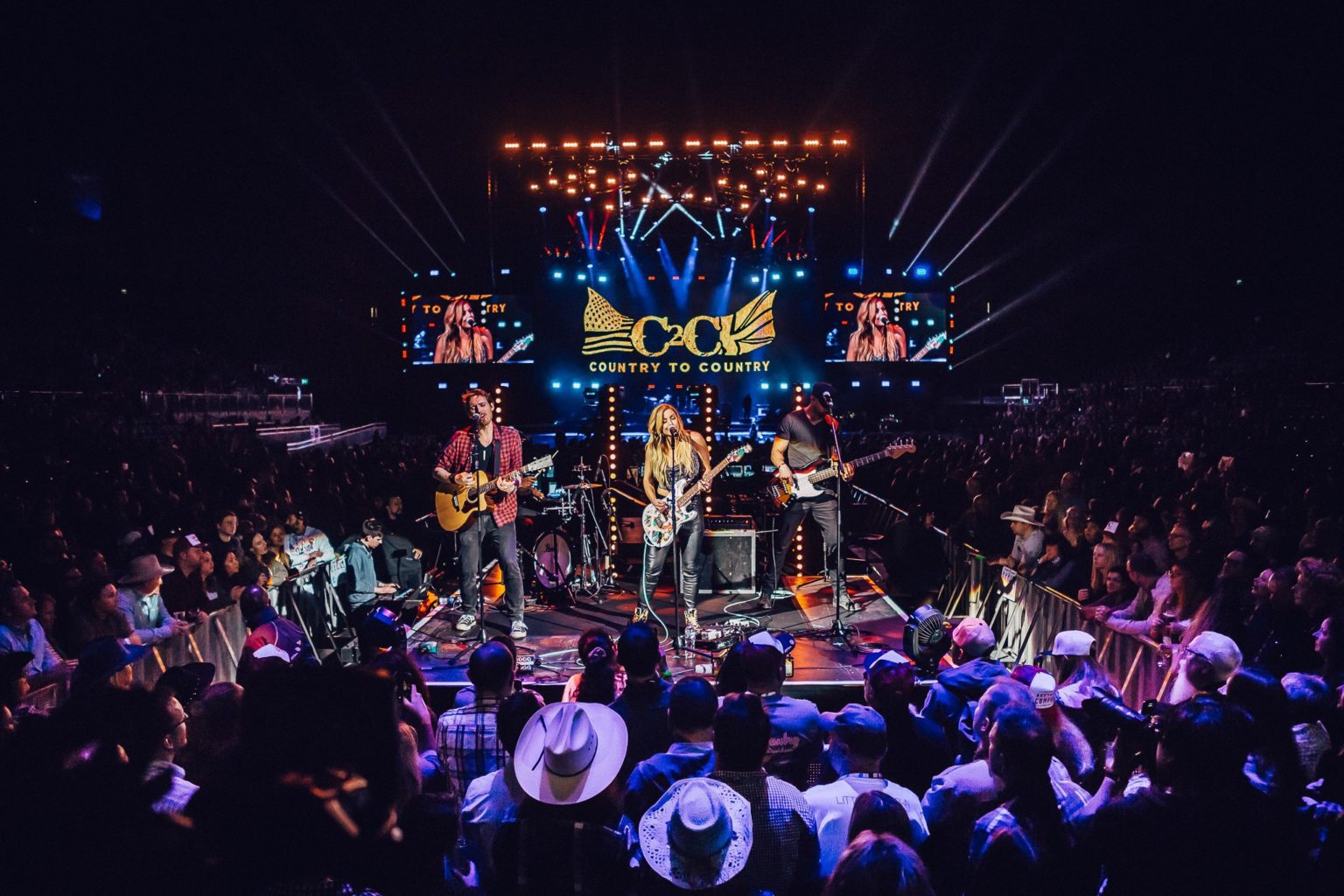 Lindsay Ell highlight Music's