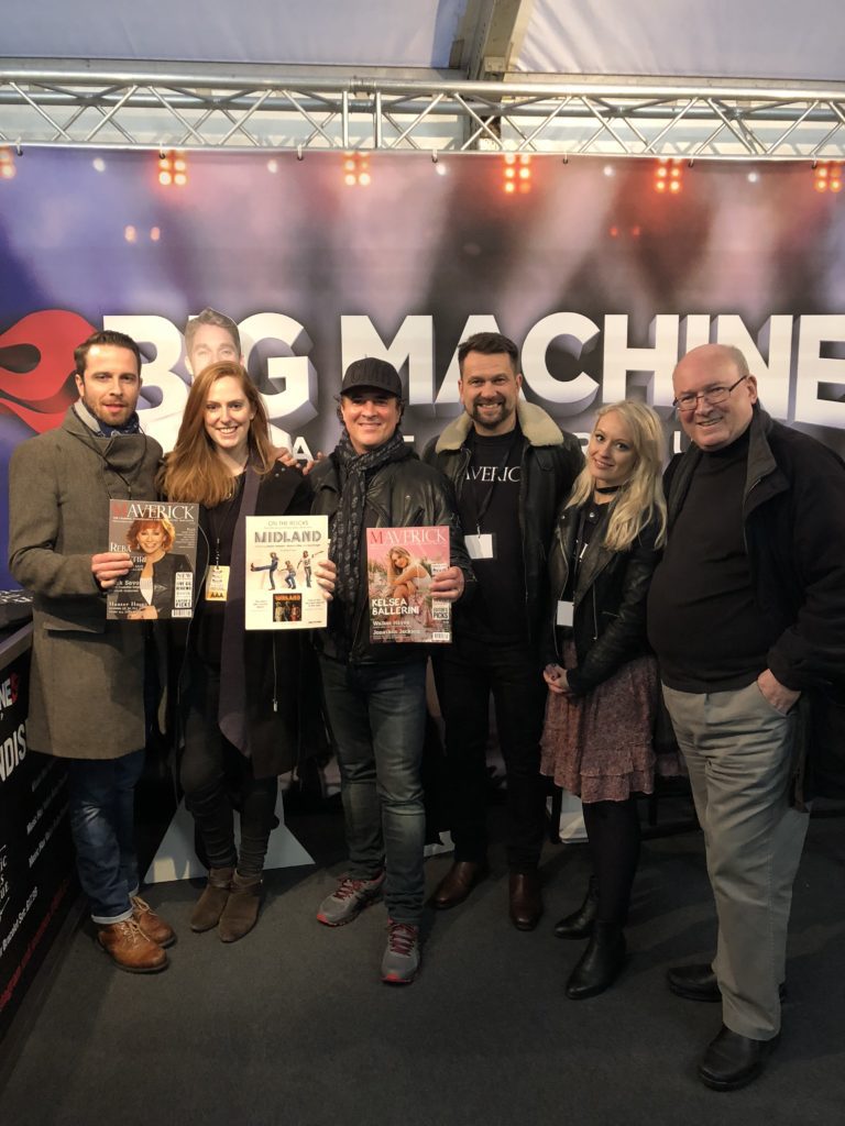 The Big Machine Group with Maverick: Scott Borchetta (third from left); Managing Director, David Rossiter, Hand Media International (third from right); Maverick's Editor, Holly Payne, (second from right)