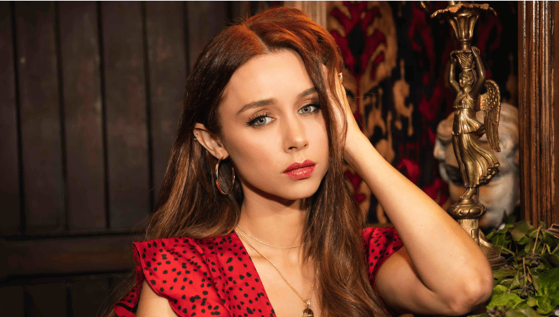 Una Healy