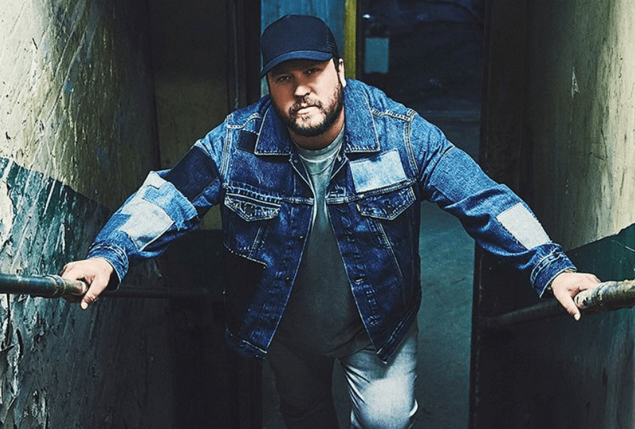 Mitchell Tenpenny