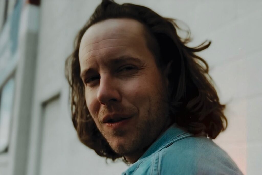 Joe Nolan Releases New Single "Wake Up Sleepy Anna"