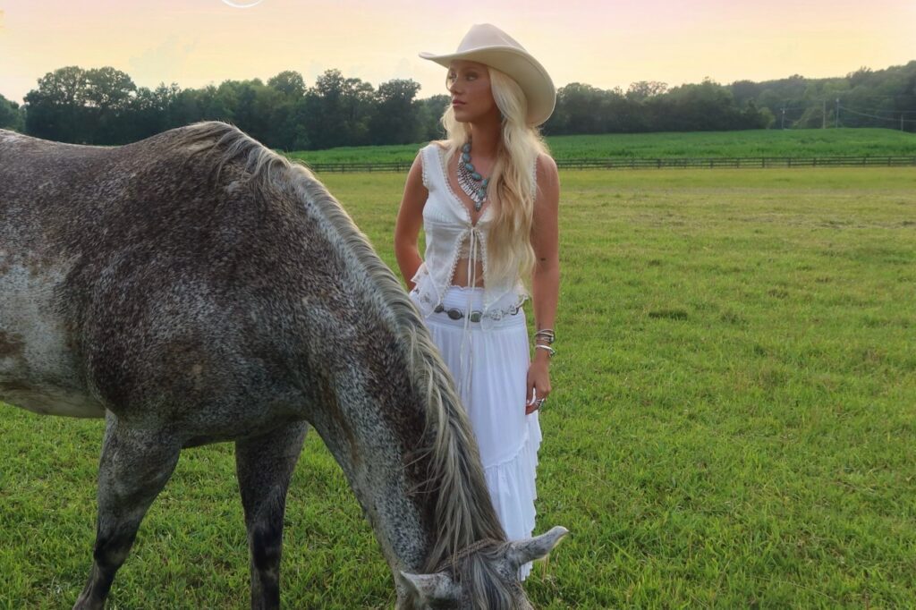 Picture of Doing Fine EP artwork - Photo by PR - Maverick