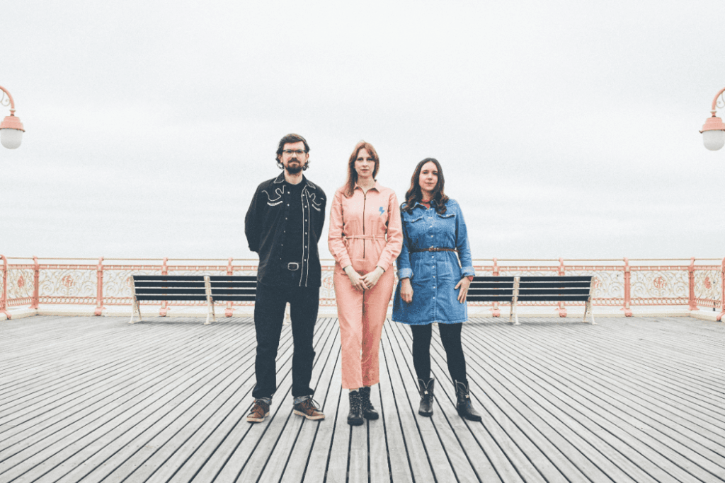 Jaywalkers - maverick-country.com